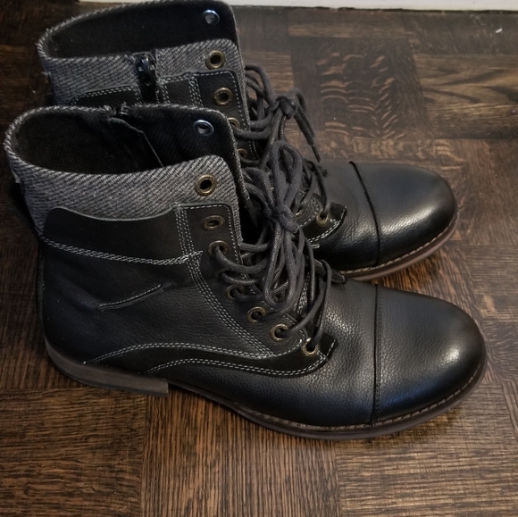 Combat style boots - Picture 2 of 4